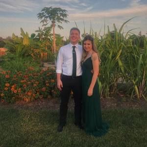 Meet your Posher, Kayla